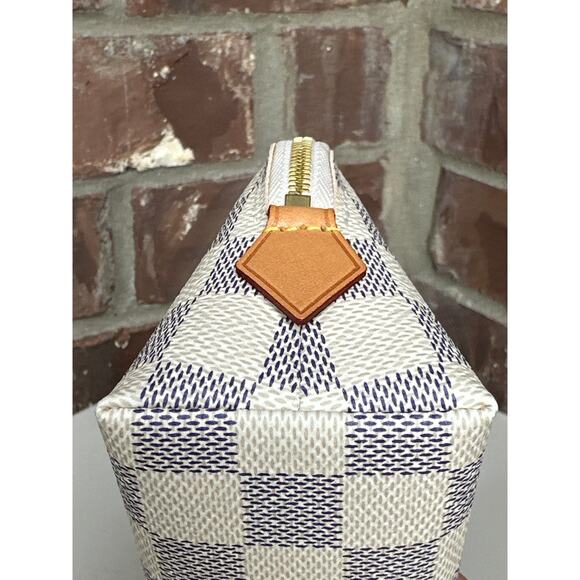 Louis Vuitton Damier Azur Cosmetic Pouch 84532 - Picture 7 of 10